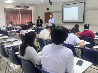 122. Day 3 โครงการพัฒนาทักษะด้านภาษาอังกฤษ สำหรับนักศึกษาครู
